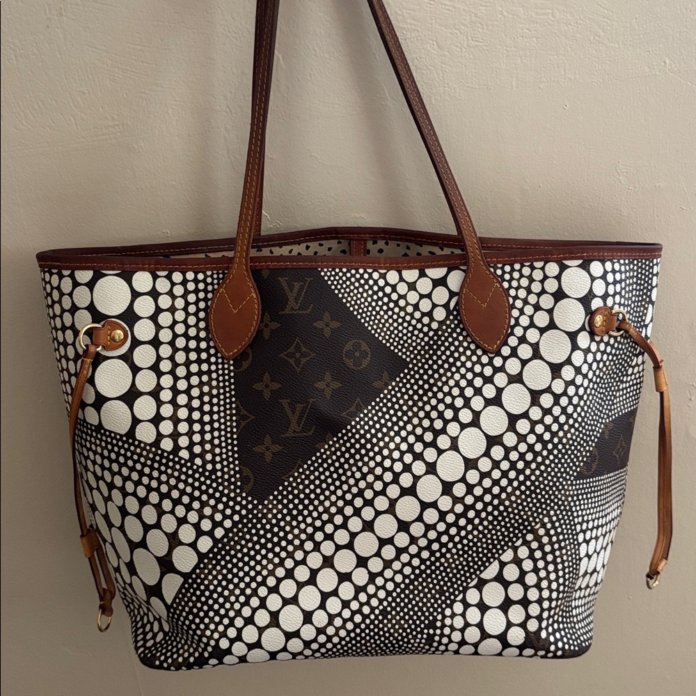 SOLD Louis Vuitton Yayoi Kusama Limited Waves Neverfull Dot Brown White Monogram - Picture 6 of 16
